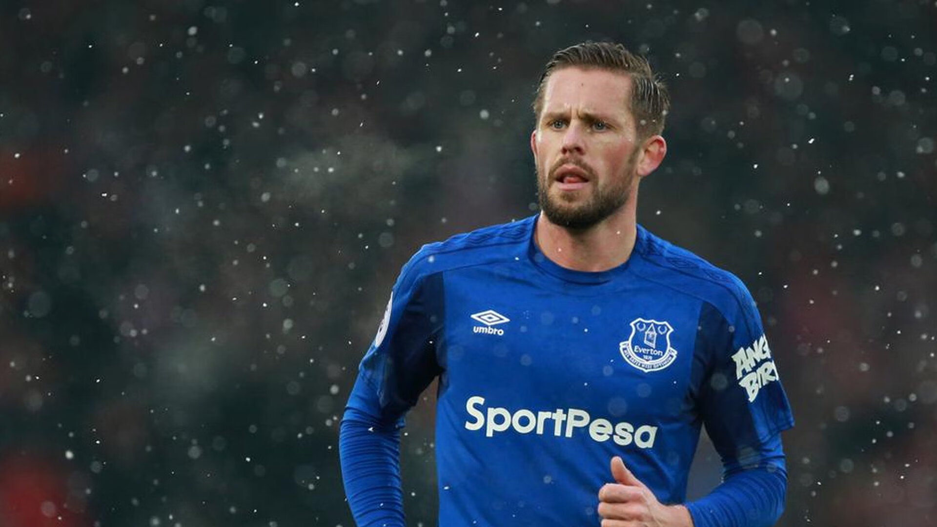 爱游戏体育官网-凯尔·查默斯100米自由泳技术细腻获赞，凯尔查尔莫斯游泳